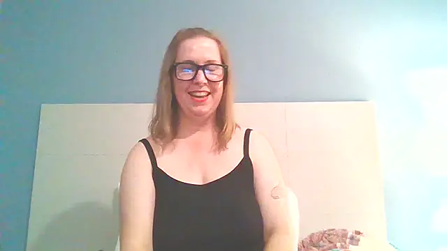 Snapshot of SweetandNaughty1 chatting on December 2024 03:15:01 AM SweetandNaughty1 online show from December 2024 03:15:01 AM