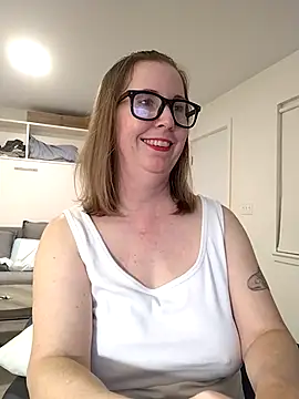 Snapshot of SweetandNaughty1 chatting on May 2026 04:41:02 AM SweetandNaughty1 online show from May 2026 04:41:02 AM