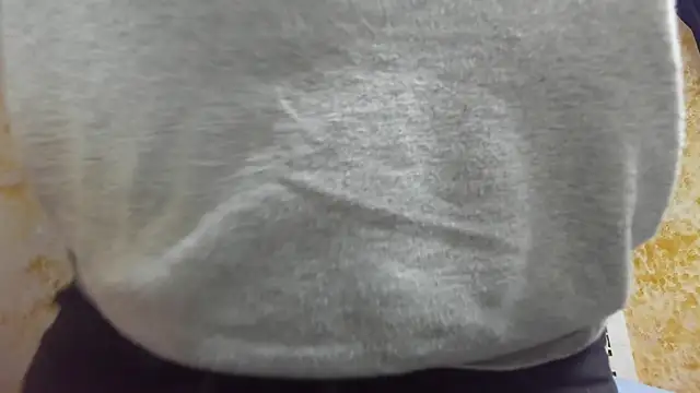 Snapshot of AleshaArabian chatting on November 2025 05:18:02 AM AleshaArabian online show from November 2025 05:18:02 AM