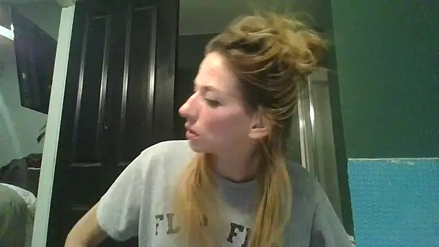 Rhodesxox online show from November 2025 11:10:01 AM