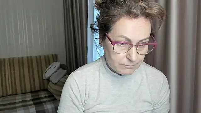 lauraoven online show from January 2025 09:19:02 AM