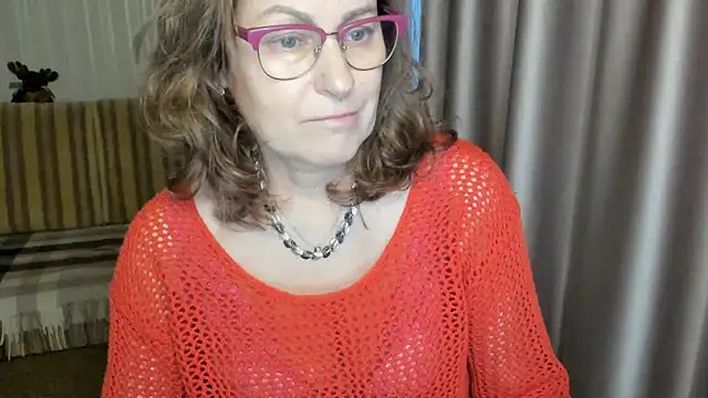 lauraoven online show from March 2025 03:38:02 PM