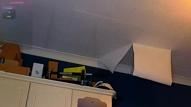 Snapshot of Kinky_JXD chatting on December 2024 04:03:01 PM Kinky JXD online show from December 2024 04:03:01 PM