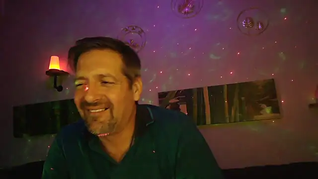 Snapshot of matrikes1 chatting on December 2024 10:12:01 PM matrikes1 online show from December 2024 10:12:01 PM