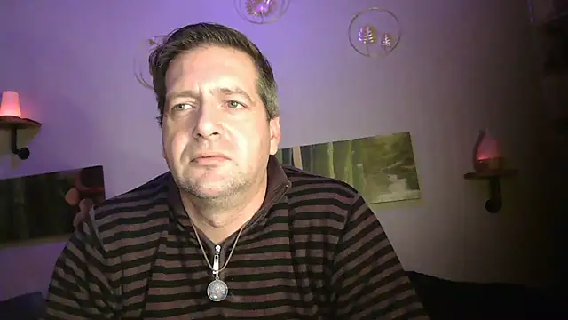 Snapshot of matrikes1 chatting on January 2025 06:50:01 PM matrikes1 online show from January 2025 06:50:01 PM