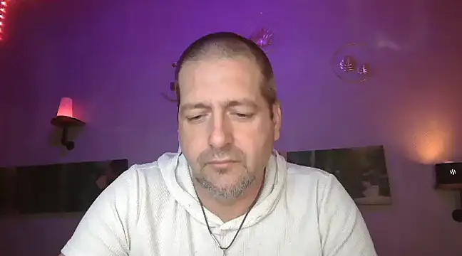 Snapshot of matrikes1 chatting on February 2025 07:09:01 PM matrikes1 online show from February 2025 07:09:01 PM