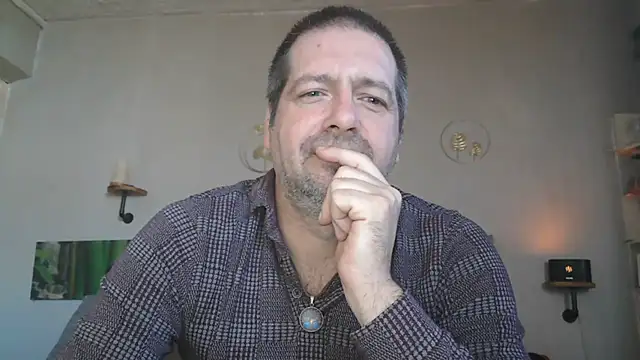 Snapshot of matrikes1 chatting on March 2025 09:46:02 AM matrikes1 online show from March 2025 09:46:02 AM