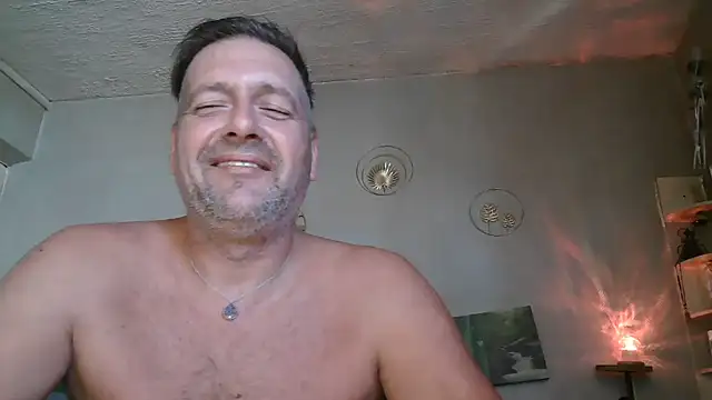 Snapshot of matrikes1 chatting on July 2026 12:41:01 PM matrikes1 online show from July 2026 12:41:01 PM