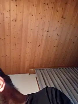 Snapshot of Kw8585kw chatting on April 2026 01:39:01 AM Kw8585kw online show from April 2026 01:39:01 AM