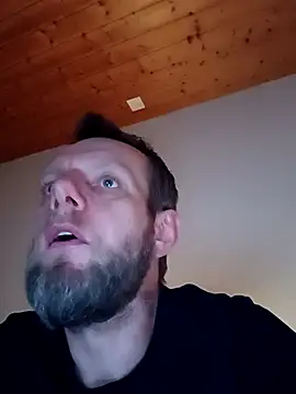 Snapshot of Kw8585kw chatting on April 2026 09:56:01 PM Kw8585kw online show from April 2026 09:56:01 PM