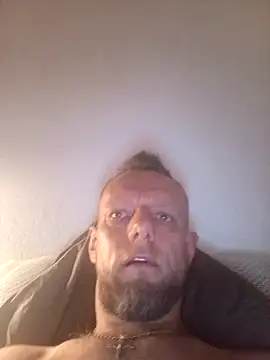 Snapshot of Kw8585kw chatting on April 2026 01:55:01 AM Kw8585kw online show from April 2026 01:55:01 AM