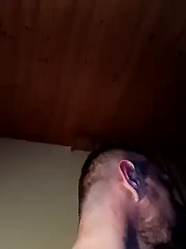 Snapshot of Kw8585kw chatting on April 2026 09:50:02 PM Kw8585kw online show from April 2026 09:50:02 PM