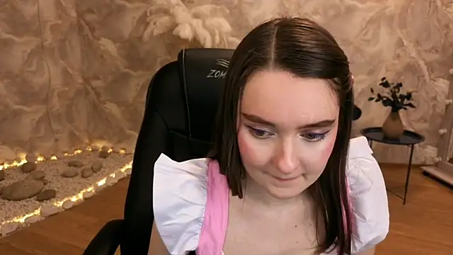 Snapshot of CloudGrace chatting on January 2026 07:11:01 PM CloudGrace online show from January 2026 07:11:01 PM