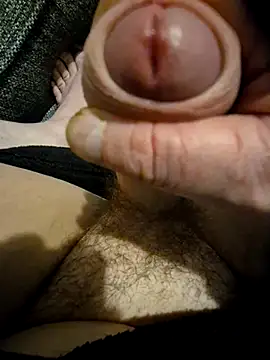 Deebo2212 online show from December 2025 07:17:01 AM