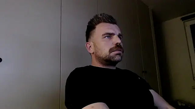 Snapshot of mrbigballs chatting on April 2026 08:04:02 PM mrbigballs online show from April 2026 08:04:02 PM