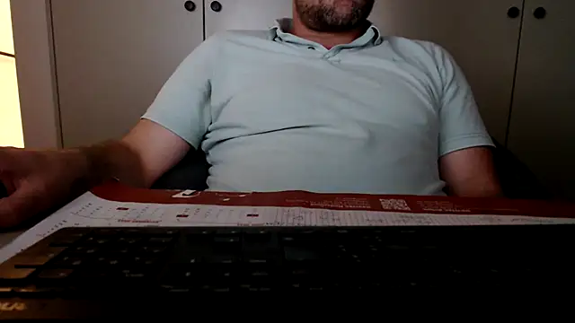 mrbigballs online show from June 2026 09:02:01 PM
