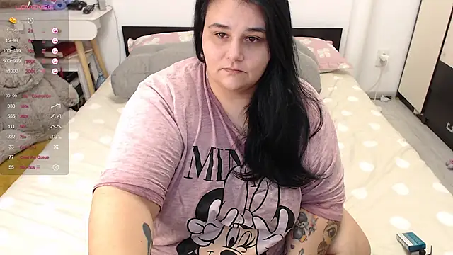 Snapshot of naughtykiss chatting on January 2025 04:56:01 AM naughtykiss online show from January 2025 04:56:01 AM