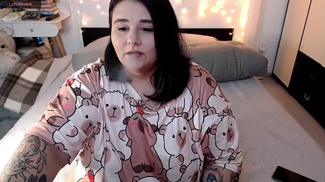 Snapshot of naughtykiss chatting on September 2025 10:15:02 AM naughtykiss online show from September 2025 10:15:02 AM