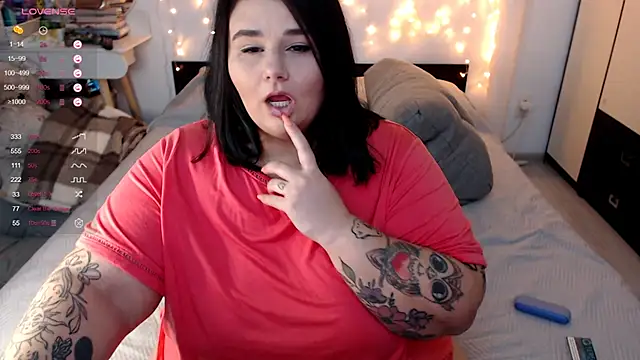 Snapshot of naughtykiss chatting on September 2025 04:01:01 AM naughtykiss online show from September 2025 04:01:01 AM