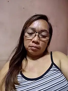 asianwet4u online show from April 2026 05:40:01 PM