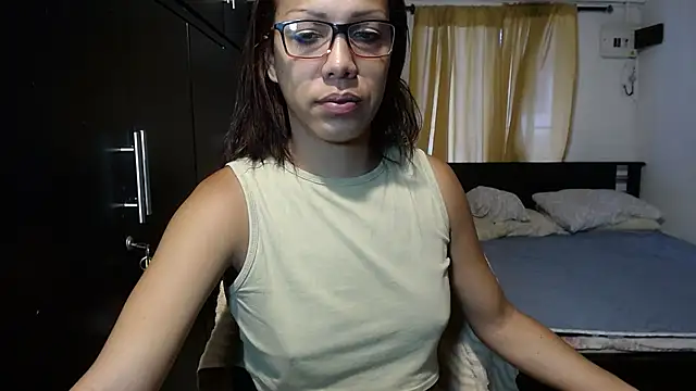 sensual nataliee online show from March 2025 09:05:02 PM