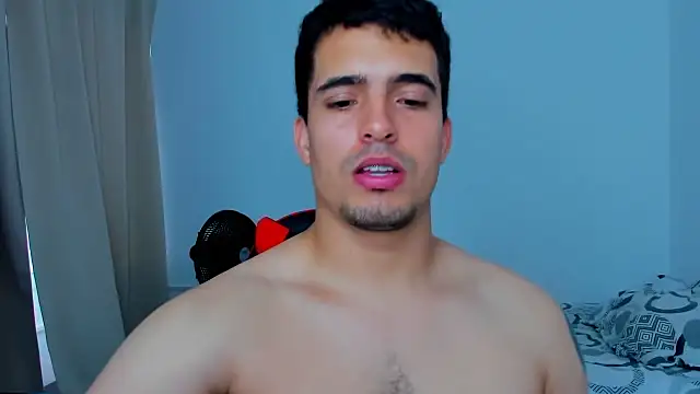 Snapshot of tanner_hard_ chatting on January 2025 07:37:01 PM tanner hard online show from January 2025 07:37:01 PM