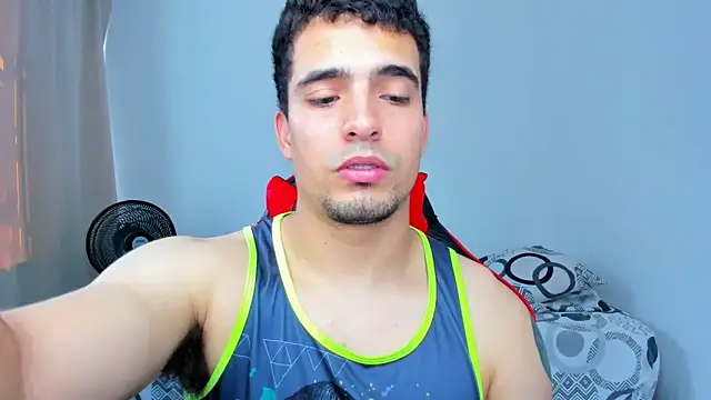 Snapshot of tanner_hard_ chatting on February 2025 08:05:02 PM tanner hard online show from February 2025 08:05:02 PM