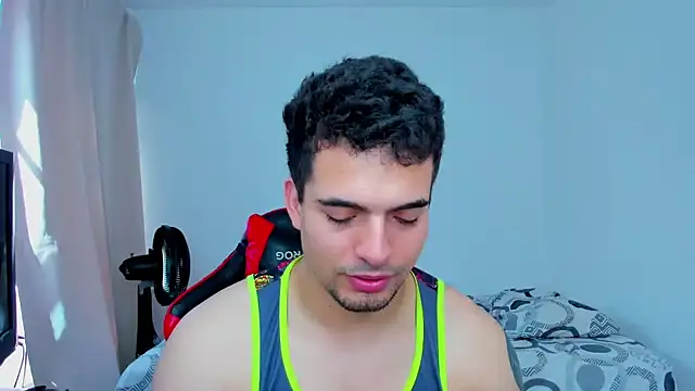 Snapshot of tanner_hard_ chatting on February 2025 02:34:02 PM tanner hard online show from February 2025 02:34:02 PM