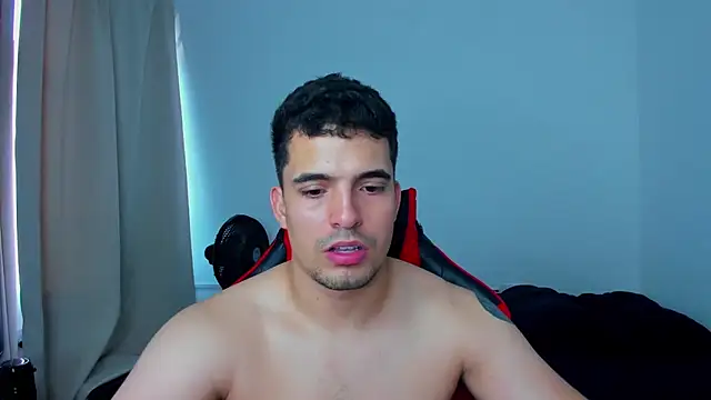 Snapshot of tanner_hard_ chatting on March 2025 09:14:02 PM tanner hard online show from March 2025 09:14:02 PM