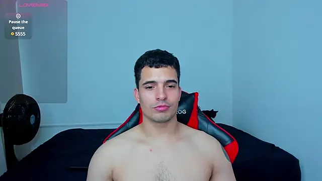 Snapshot of tanner_hard_ chatting on March 2025 06:59:02 PM tanner hard online show from March 2025 06:59:02 PM