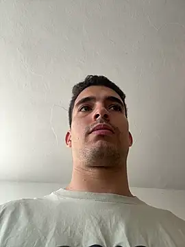 Snapshot of tanner_hard_ chatting on April 2026 09:49:02 PM tanner hard online show from April 2026 09:49:02 PM