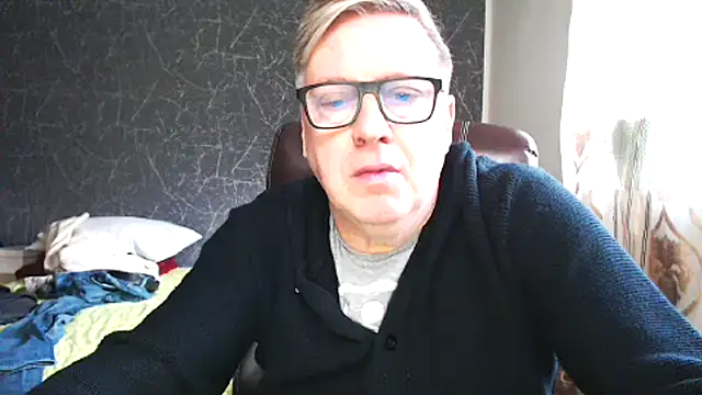 RobertStripX online show from February 2025 02:47:02 PM