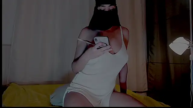 sweet diazzz online show from January 2025 09:29:01 PM