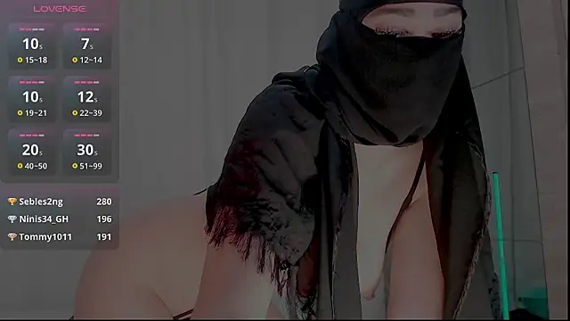 sweet diazzz online show from September 2025 08:30:01 PM