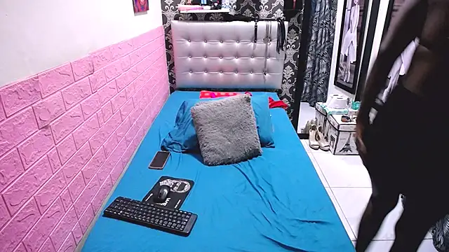 stNatashaBrunette online show from January 2025 07:35:02 AM