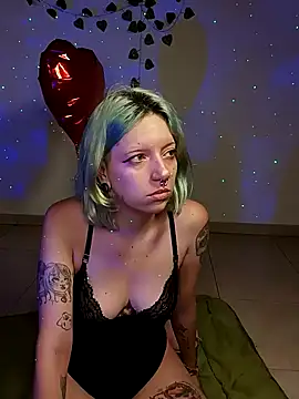 Snapshot of Rabit_Snake chatting on February 2025 03:28:01 AM Rabit Snake online show from February 2025 03:28:01 AM