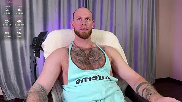 Snapshot of Xxx_______Xxx chatting on January 2025 05:37:02 PM Xxx Xxx online show from January 2025 05:37:02 PM