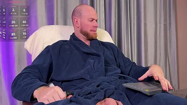 Snapshot of Xxx_______Xxx chatting on February 2025 07:42:01 PM Xxx Xxx online show from February 2025 07:42:01 PM