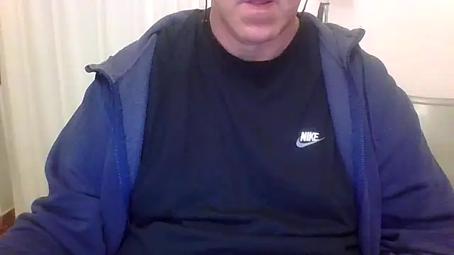 ANONIMO7735 online show from October 2025 04:52:01 PM