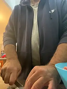 ANONIMO7735 online show from November 2025 11:19:01 AM