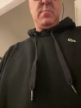 ANONIMO7735 online show from December 2025 10:51:03 PM