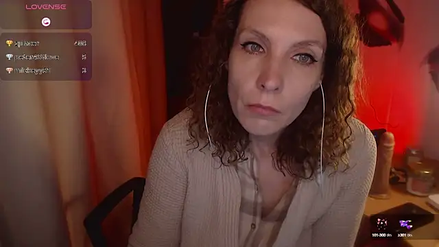 Snapshot of JohansonKatie chatting on January 2025 03:32:02 AM JohansonKatie online show from January 2025 03:32:02 AM