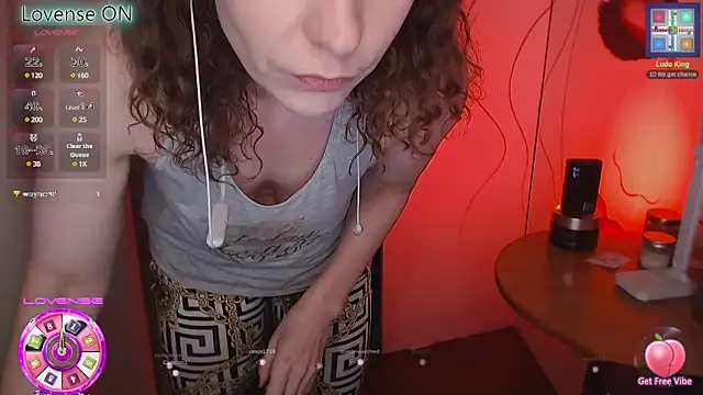 Snapshot of JohansonKatie chatting on February 2025 04:53:02 PM JohansonKatie online show from February 2025 04:53:02 PM