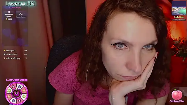 Snapshot of JohansonKatie chatting on February 2025 06:15:02 PM JohansonKatie online show from February 2025 06:15:02 PM