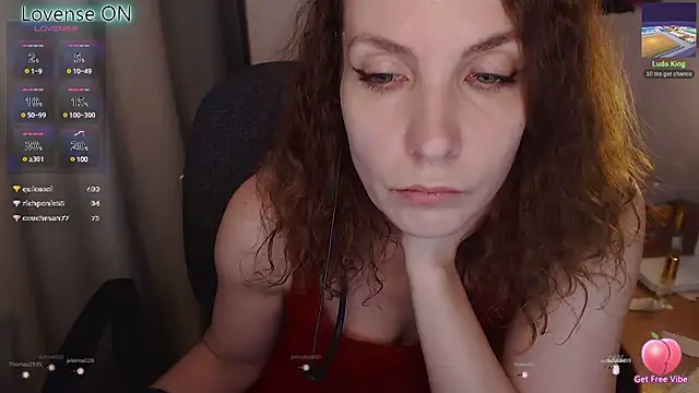 Snapshot of JohansonKatie chatting on March 2025 06:17:02 AM JohansonKatie online show from March 2025 06:17:02 AM