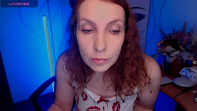 Snapshot of JohansonKatie chatting on October 2025 02:56:01 AM JohansonKatie online show from October 2025 02:56:01 AM