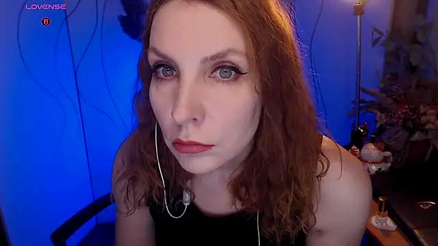 Snapshot of JohansonKatie chatting on November 2025 05:52:01 AM JohansonKatie online show from November 2025 05:52:01 AM