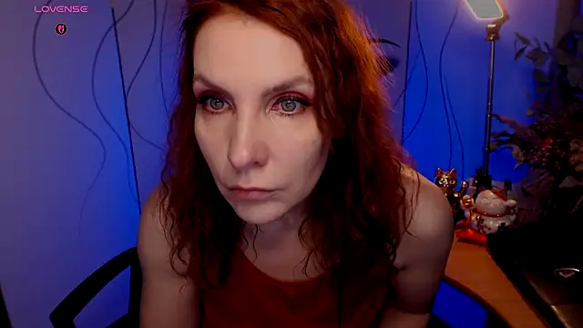 Snapshot of JohansonKatie chatting on December 2025 07:16:02 AM JohansonKatie online show from December 2025 07:16:02 AM