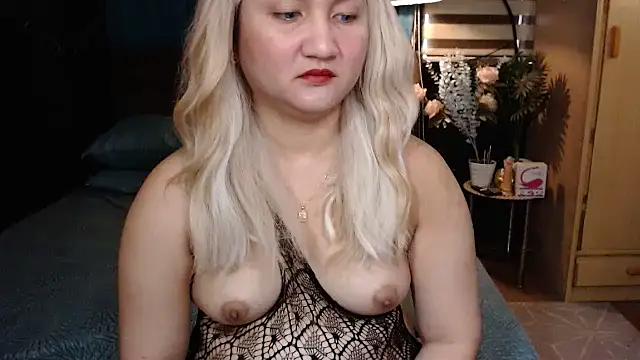 xheavenlytrans online show from October 2025 11:47:01 PM