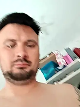 Snapshot of Luismiguel55 chatting on April 2026 03:54:02 PM Luismiguel55 online show from April 2026 03:54:02 PM